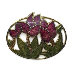 Rose Design Gold Pin